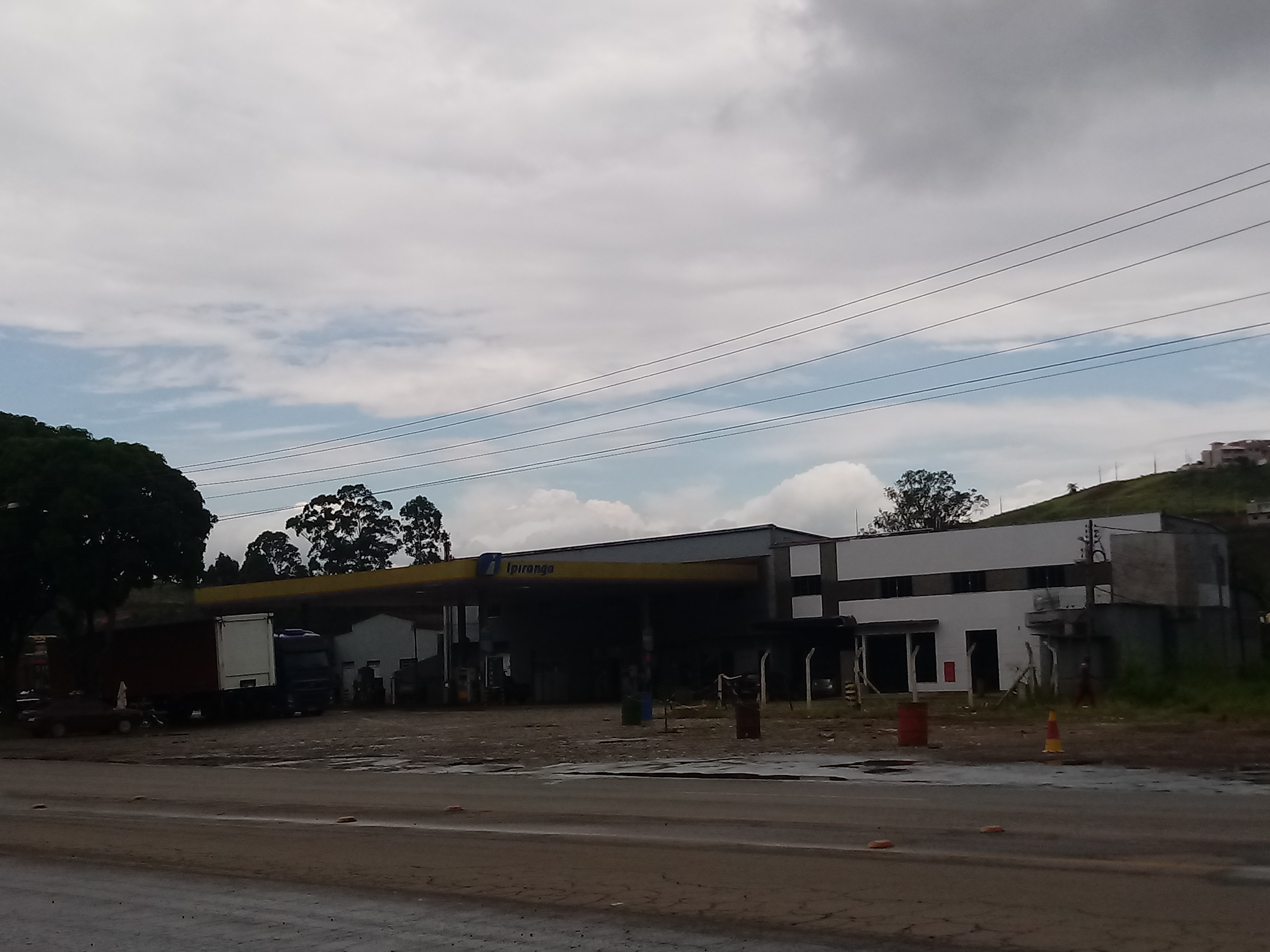 POSTO DE COMBUSTÍVEIS LETÍCIA - CONSELHEIRO LAFAIETE - MG